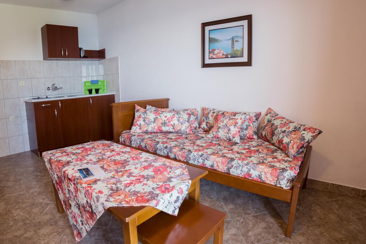 Vanja Apartment *